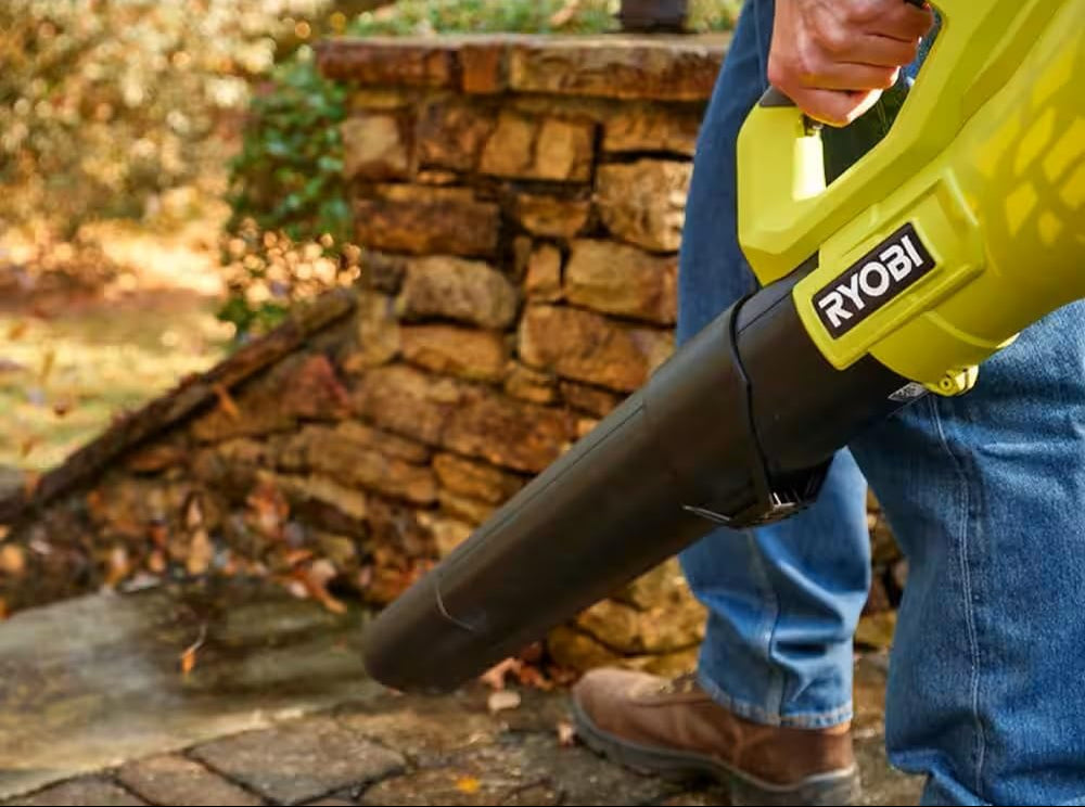 RYOBI Soplador de hojas inalámbrico de iones de litio de 40 voltios, velocidad variable, 120 MPH 550 CFM (solo herramienta); batería y cargador no incluidos, verde, RY40LB01B
